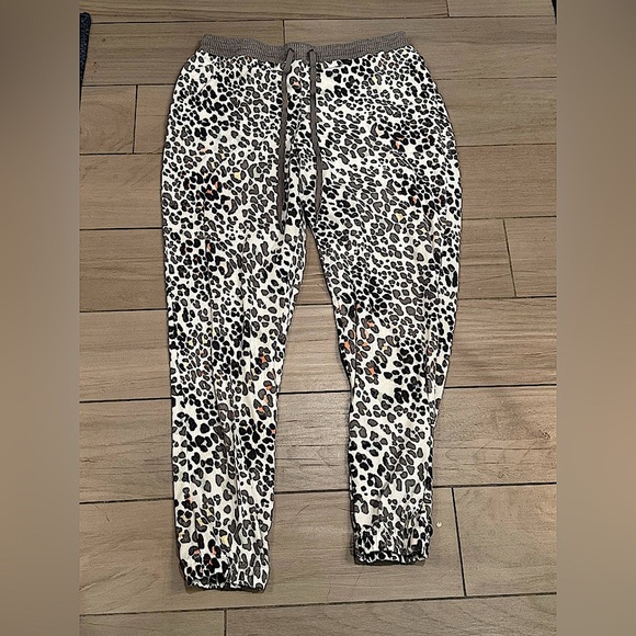 Leopard Print Jogger Pants LARGE - Picture 1 of 4